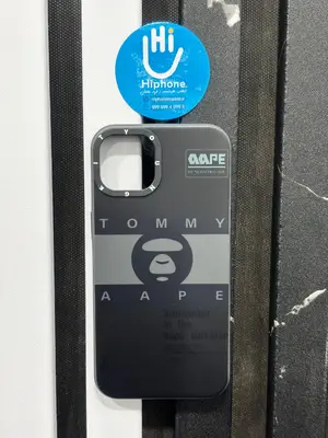 قاب ایفون 13 نرمال مشکی tommy aape