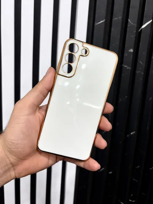 قاب S22 plus دور طلایی